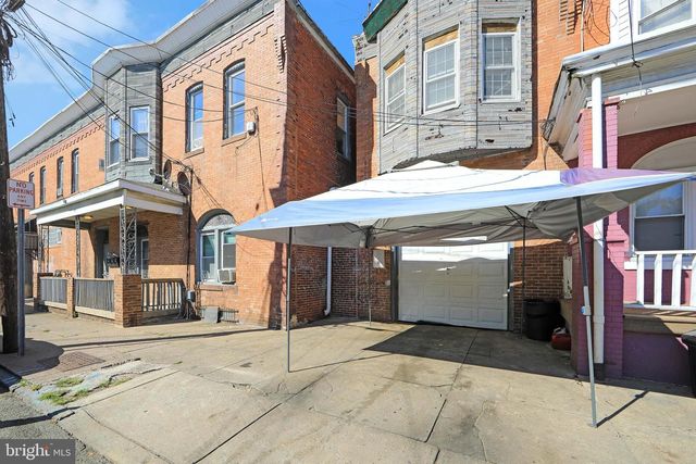 1574 MOUNT EPHRAIM AVE, Camden, NJ 08104