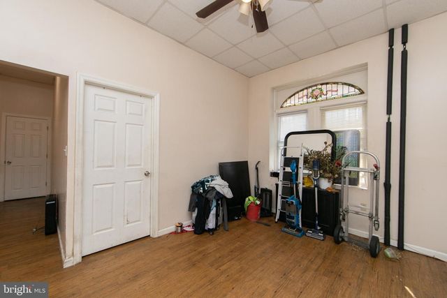 1574 MOUNT EPHRAIM AVE, Camden, NJ 08104