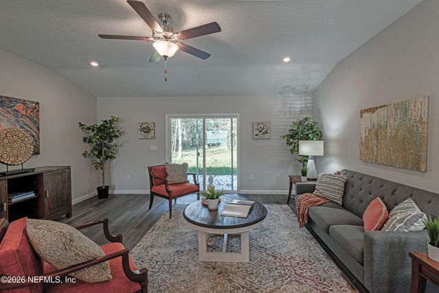 16243 MAIN Street, Jacksonville, FL 32218