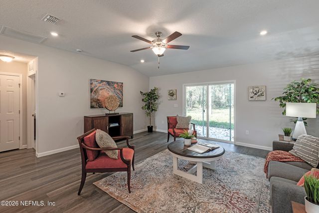 16243 MAIN Street, Jacksonville, FL 32218
