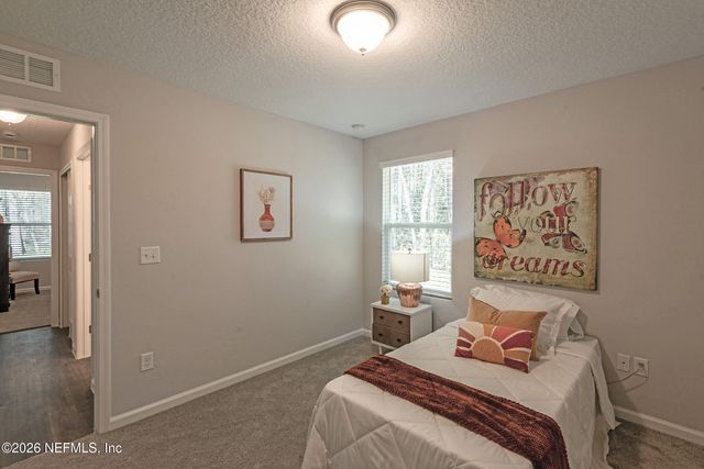 16243 MAIN Street, Jacksonville, FL 32218