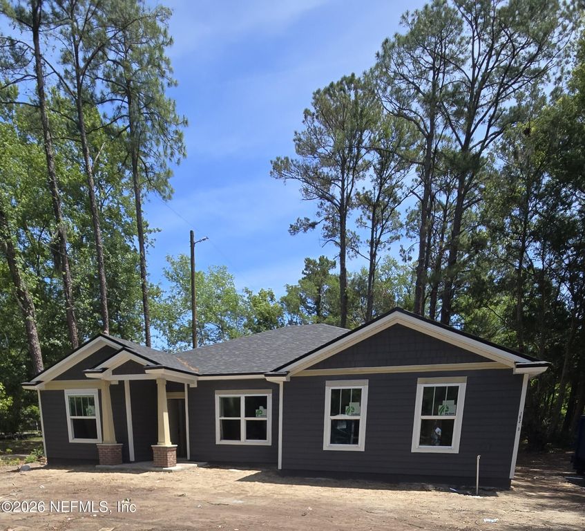16243 MAIN Street, Jacksonville, FL 32218