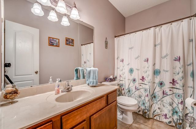 245 SUSANNE DR, Oakland, TN 38060