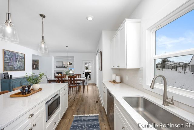 3361 Box Elder Drive, Jenison, MI 49428