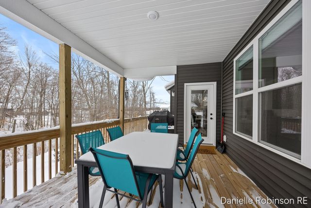 3361 Box Elder Drive, Jenison, MI 49428