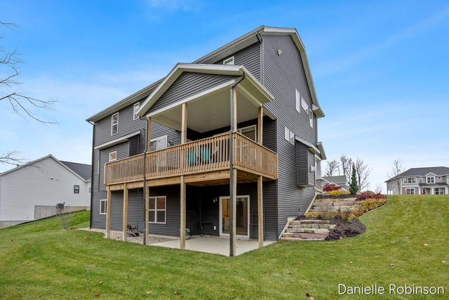 3361 Box Elder Drive, Jenison, MI 49428