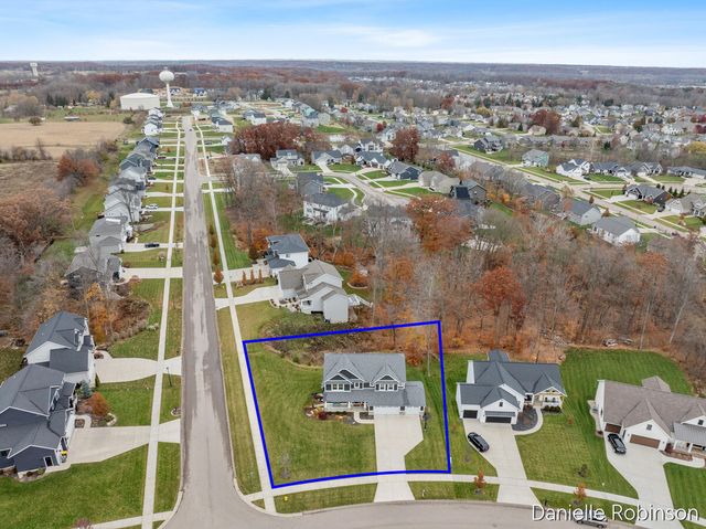 3361 Box Elder Drive, Jenison, MI 49428