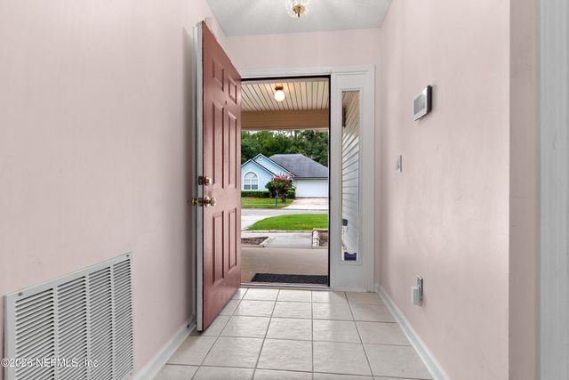 9633 E PRITMORE Road E, Jacksonville, FL 32257