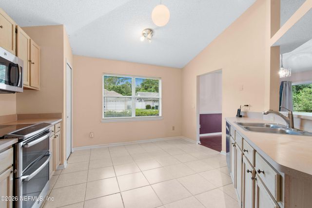 9633 E PRITMORE Road E, Jacksonville, FL 32257