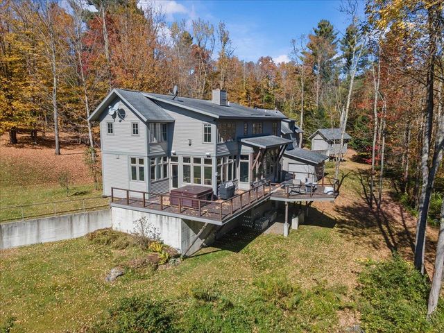 961 Little River Farm Road, Stowe, VT 05672