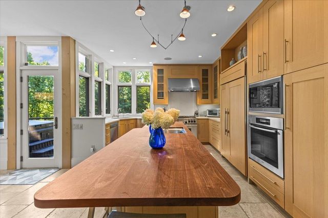 961 Little River Farm Road, Stowe, VT 05672