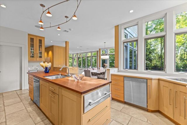 961 Little River Farm Road, Stowe, VT 05672