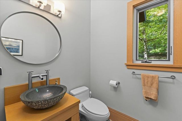 961 Little River Farm Road, Stowe, VT 05672