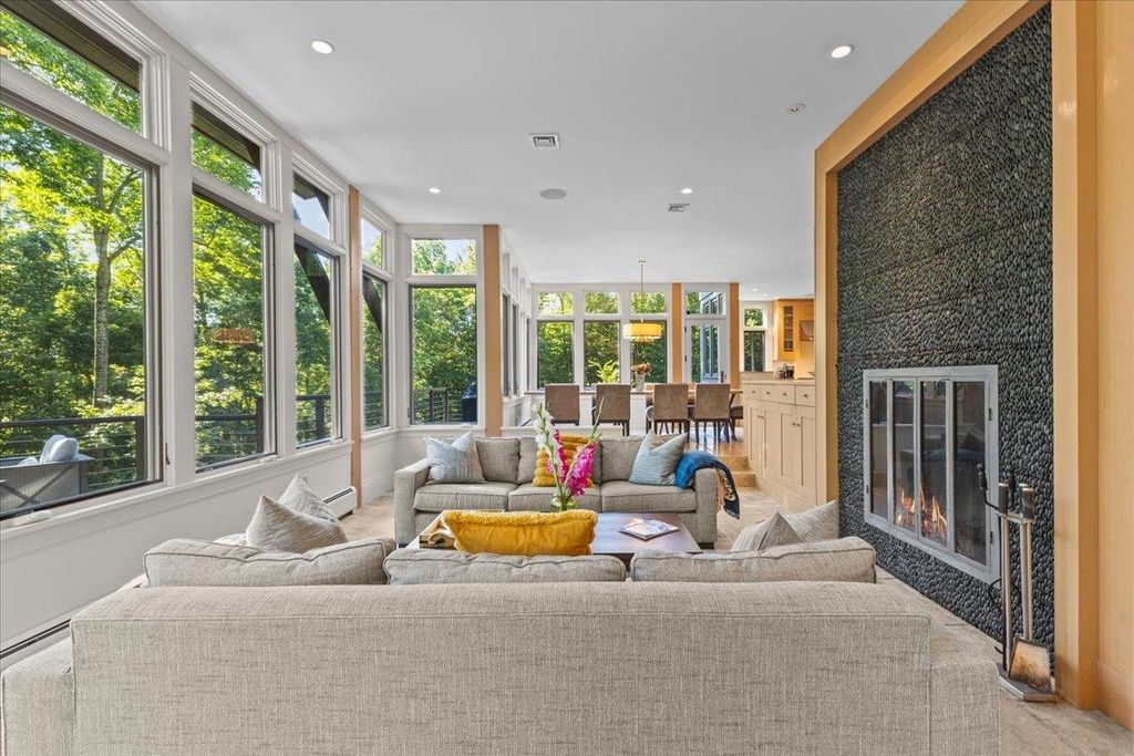 961 Little River Farm Road, Stowe, VT 05672