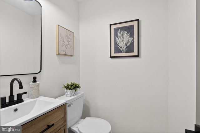 849 N BENTALOU ST, Baltimore, MD 21216