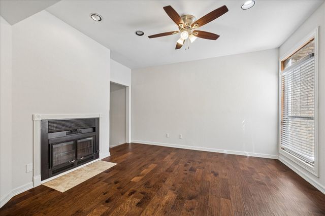 56 Bayou Pointe Drive, Houston, TX 77063