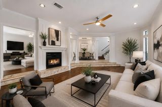56 Bayou Pointe Drive, Houston, TX 77063