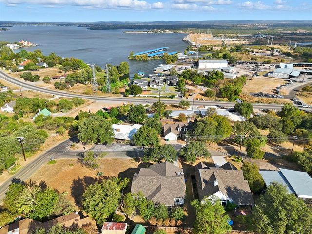 103 Kings WAY, Horseshoe Bay, TX 78657