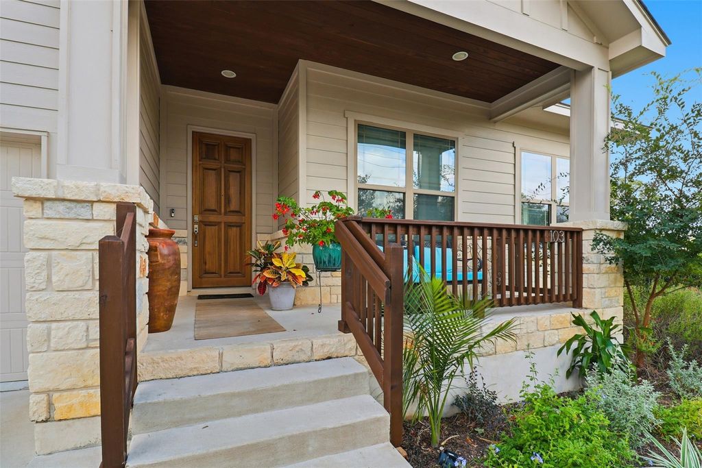 103 Kings WAY, Horseshoe Bay, TX 78657