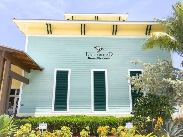 801 Lake Shore Drive 405, Lake Park, FL 33403