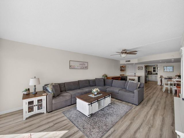 801 Lake Shore Drive 405, Lake Park, FL 33403