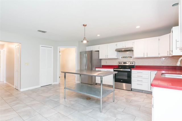 18306 FELSPAR WAY, Tampa, FL 33647