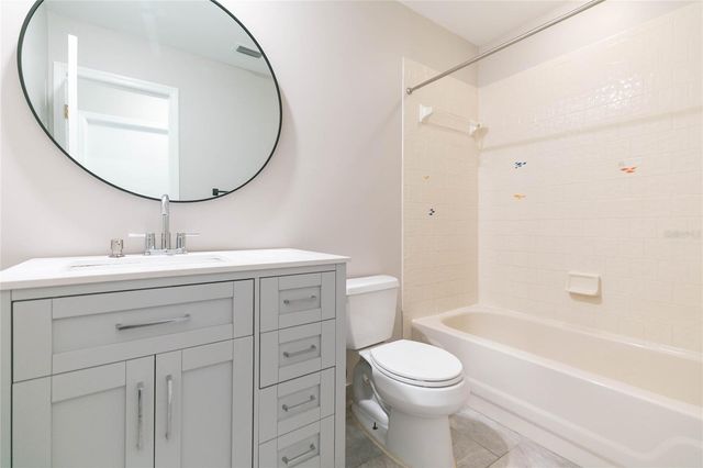 18306 FELSPAR WAY, Tampa, FL 33647