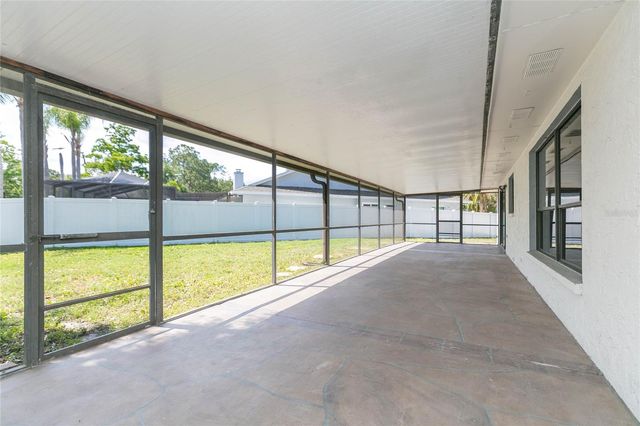 18306 FELSPAR WAY, Tampa, FL 33647