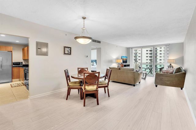 3000 S Ocean Drive 714, Hollywood, FL 33019