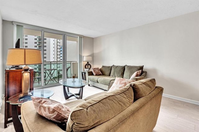 3000 S Ocean Drive 714, Hollywood, FL 33019