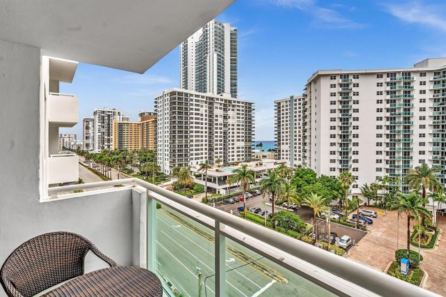 3000 S Ocean Drive 714, Hollywood, FL 33019