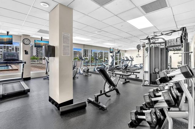 3000 S Ocean Drive 714, Hollywood, FL 33019