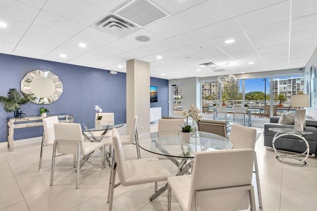 3000 S Ocean Drive 714, Hollywood, FL 33019