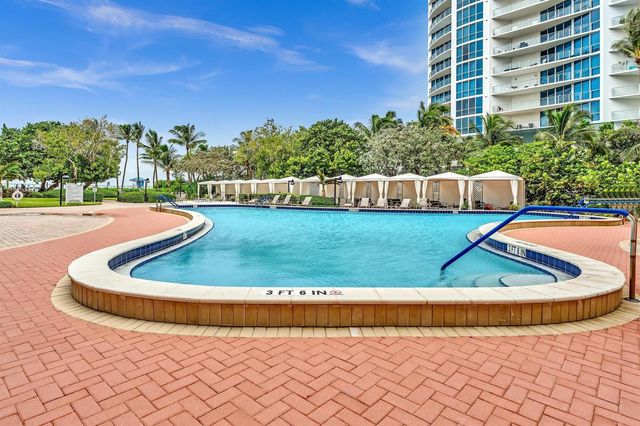 3000 S Ocean Drive 714, Hollywood, FL 33019