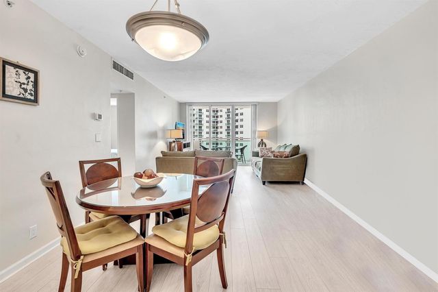 3000 S Ocean Drive 714, Hollywood, FL 33019