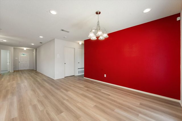 9917 Blue Bell Drive, Fort Worth, TX 76108