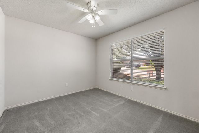 9917 Blue Bell Drive, Fort Worth, TX 76108