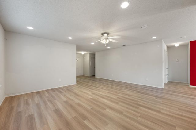 9917 Blue Bell Drive, Fort Worth, TX 76108