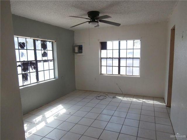 1851 E 3 Mile Line Road, Penitas, TX 78576