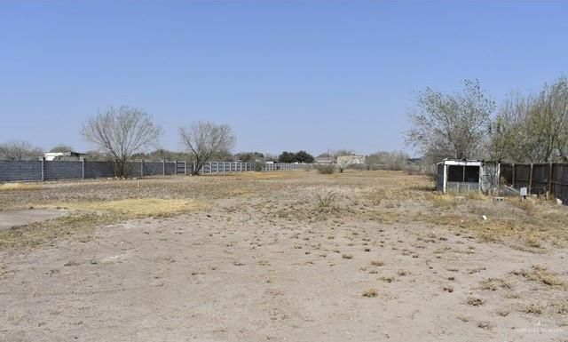 1851 E 3 Mile Line Road, Penitas, TX 78576