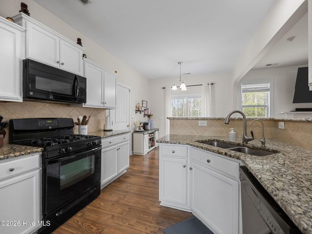 704 Oleander Street, Jacksonville, NC 28540