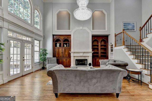 991 Moores Walk Lane, Suwanee, GA 30024