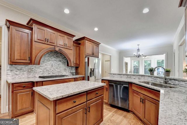 991 Moores Walk Lane, Suwanee, GA 30024