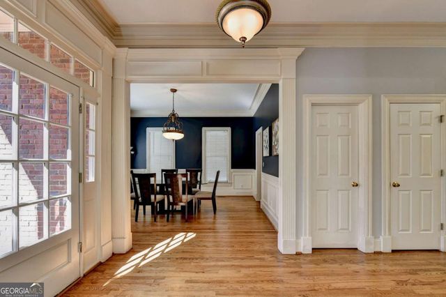991 Moores Walk Lane, Suwanee, GA 30024