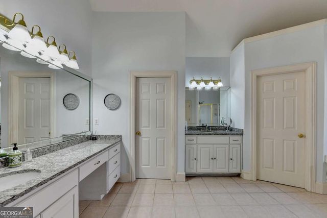 991 Moores Walk Lane, Suwanee, GA 30024