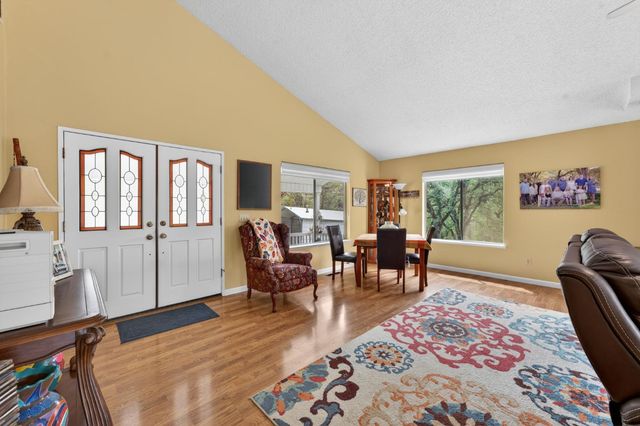 11198 Brahms Ct, Smartsville, CA 95977