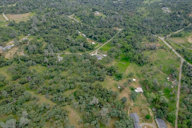 11198 Brahms Ct, Smartsville, CA 95977