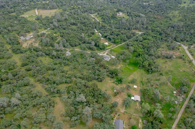 11198 Brahms Ct, Smartsville, CA 95977