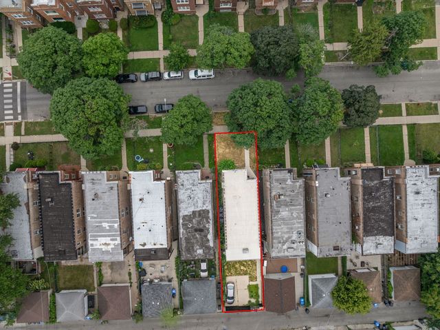 1742 N Mayfield Avenue 1, Chicago, IL 60639