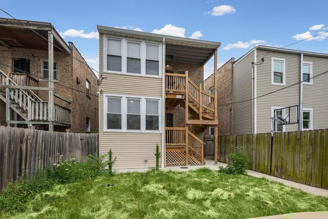 1742 N Mayfield Avenue 1, Chicago, IL 60639